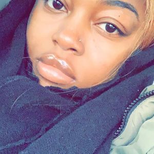 Meet your Posher, Francesse